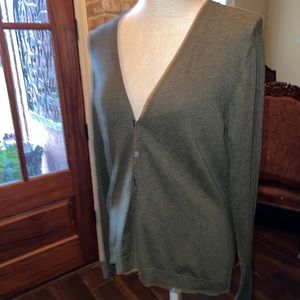 Eddie Bauer Woman's Size Medium Green Cardigan Sweater Stretch Cotton Nylon